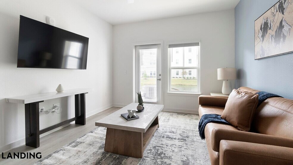 Building Photo - 12525 Tibbets Ln