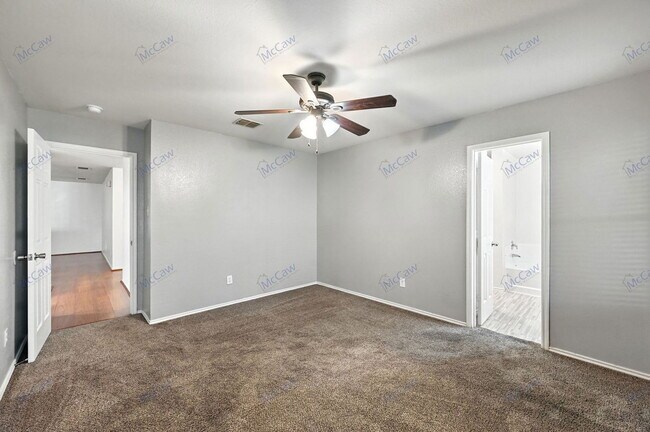 Building Photo - 10512 Flagstaff Run