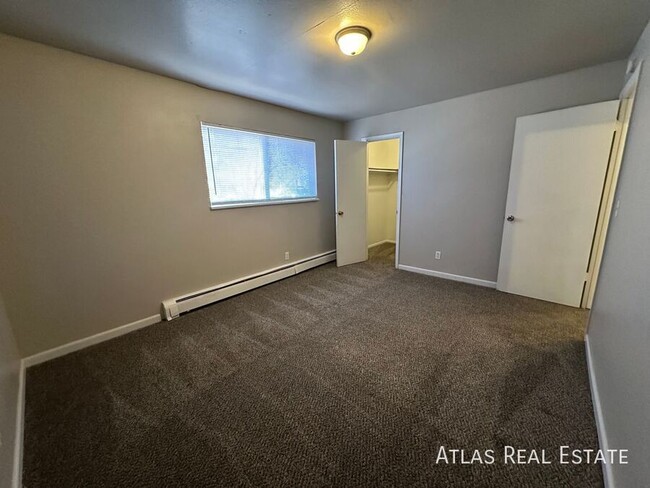 Building Photo - Upgraded 2BR | Prime Location Near Old Col...