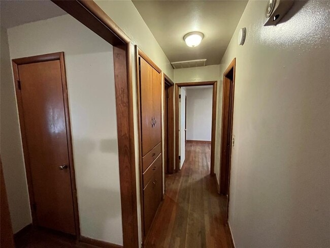 Building Photo - 1603 Franklin Dr