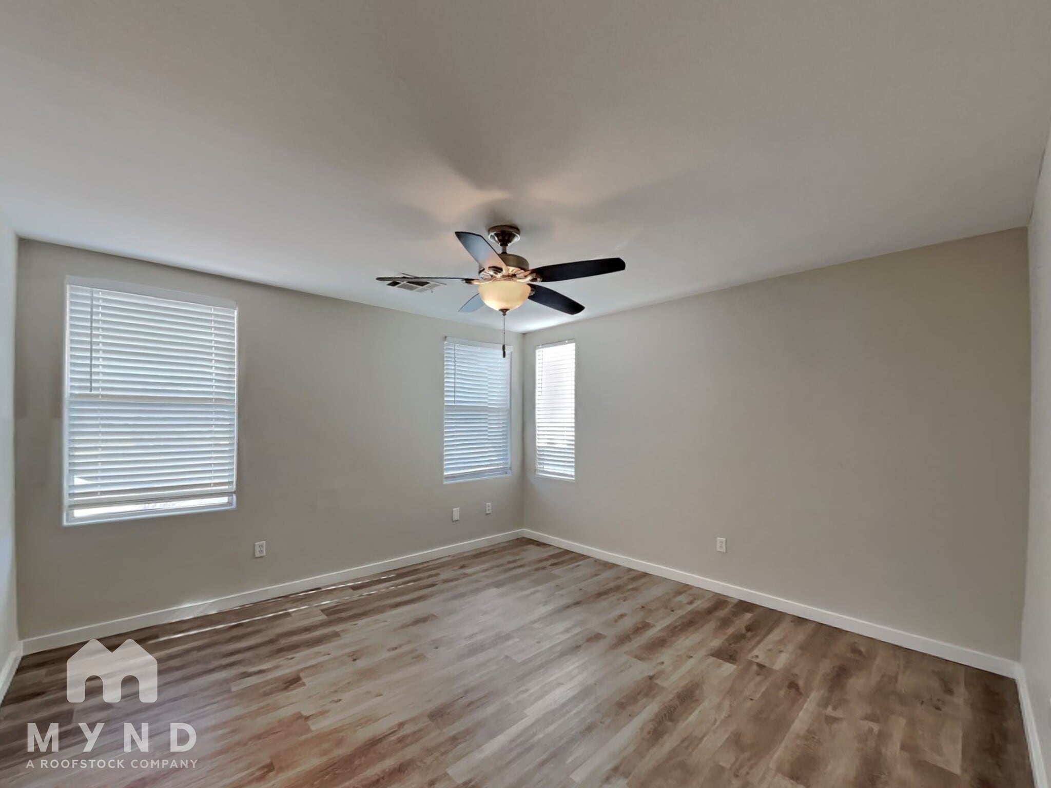 Building Photo - 2520 Olay St