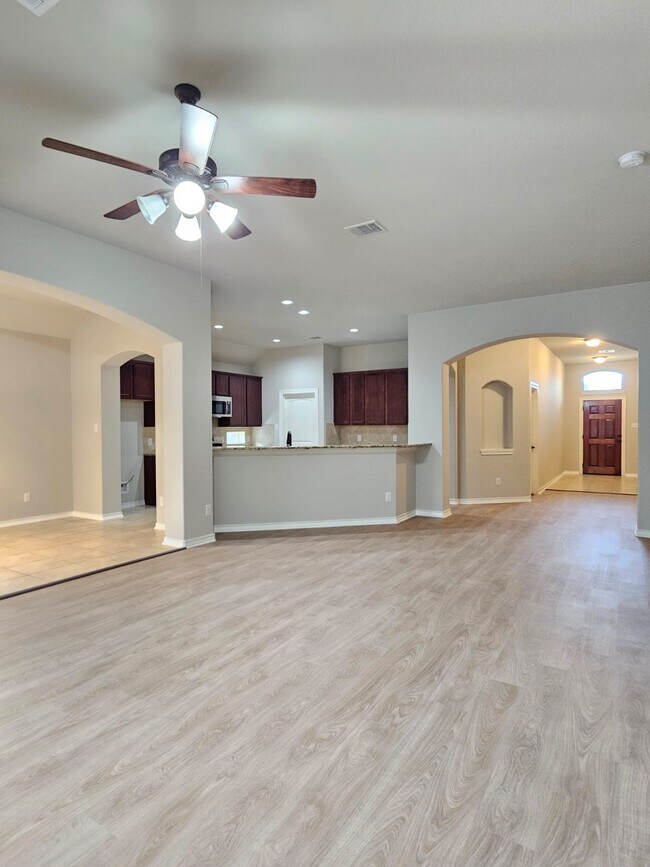 Building Photo - 3618 Diamond Creek Dr