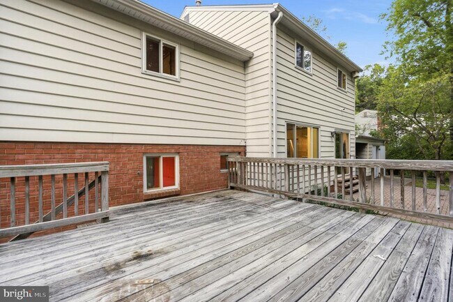 Building Photo - 12422 Parkton St