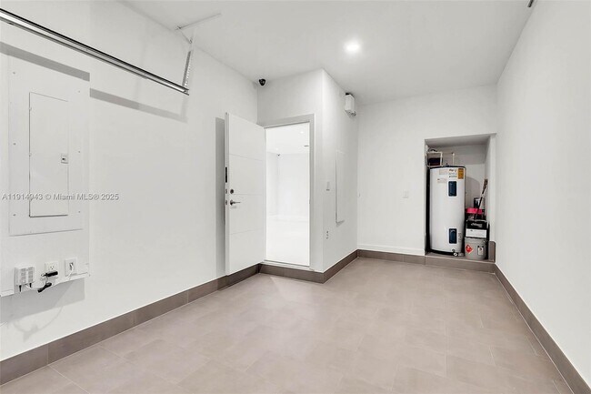 Building Photo - 9329 SW 221st St