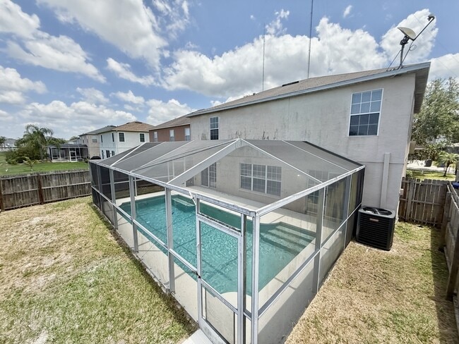 Building Photo - 10325 Boyette Creek Blvd