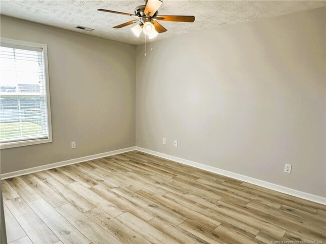 Building Photo - 163 Sunflower St