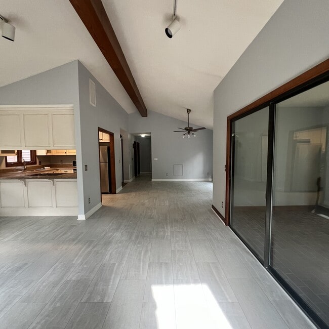 Building Photo - 137 Starboard Bay