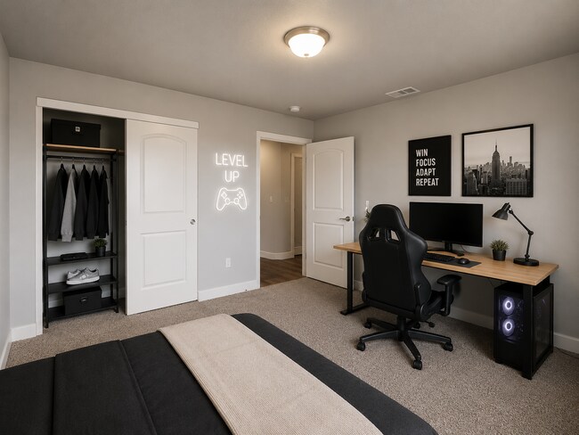 Building Photo - 1 LEVEL HOME WITH OFFICE SPACE AWAITS NEW RESIDENCE