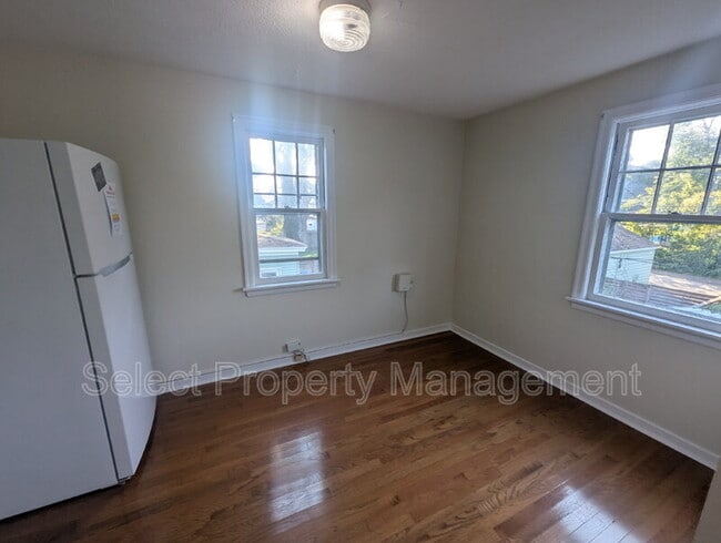 Building Photo - 1226 Elmwood Ave