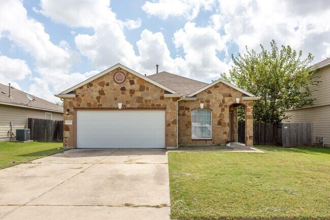 Building Photo - 2009 Blewett Dr