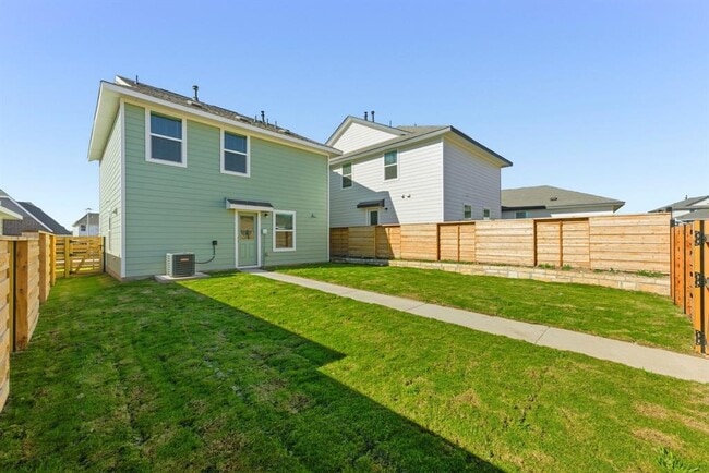 Building Photo - 385 Keefer