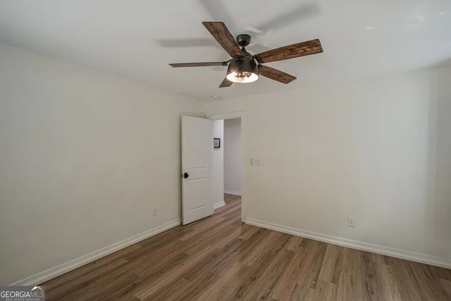 Building Photo - 2657 Blount St