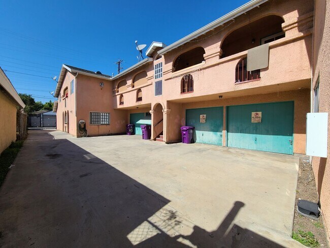 Building Photo - 1117 Euclid Ave