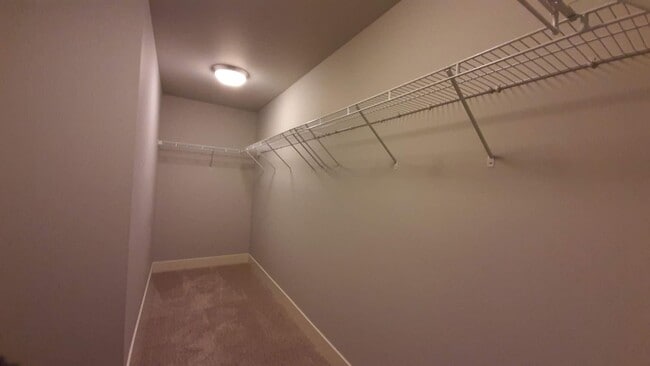 Building Photo - Magnificent Gig Harbor 4 Bed Home For Rent