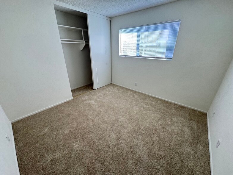 Building Photo - 5858 S Pacific Coast Hwy