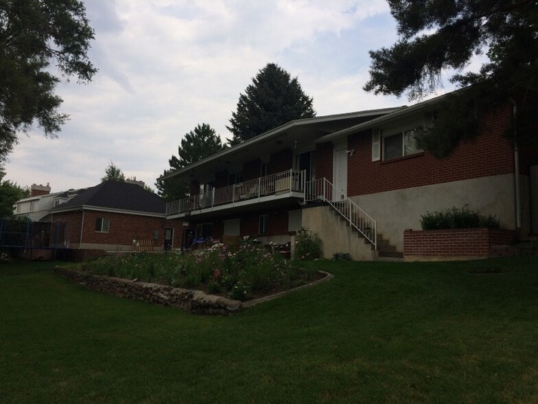 Building Photo - 475 Edgehill Dr