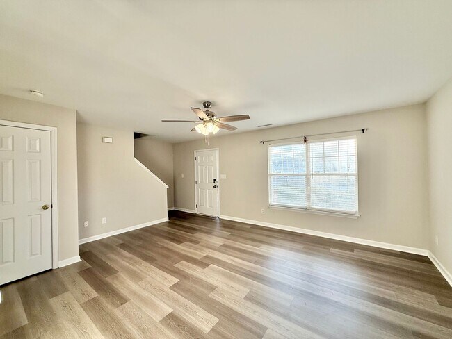 Building Photo - Newly Updated 3BD, 2.5BA Raleigh Home with a 1-Car Attached Garage in an HOA Community with Ameni...