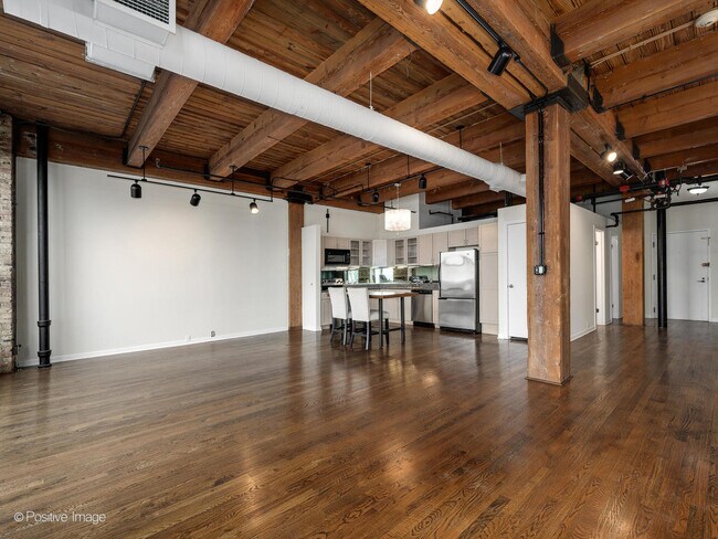 Building Photo - 540 N Lake Shore Dr