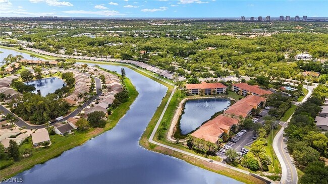 Building Photo - 10020 Maddox Ln