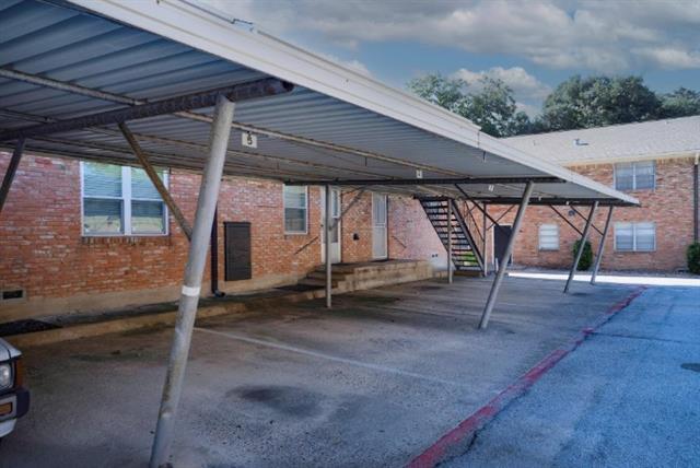 Building Photo - 3031 Mahanna Springs Dr