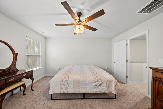 Building Photo - BEAUTIFUL HOME IN LILLINGTON AWAITS YOU!