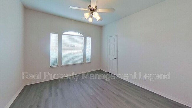 Building Photo - 3706 Karlie Way