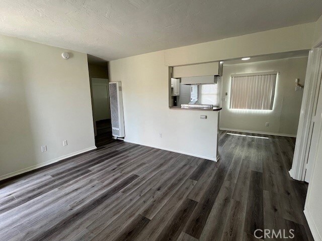 Building Photo - 45521 Sunset Ln