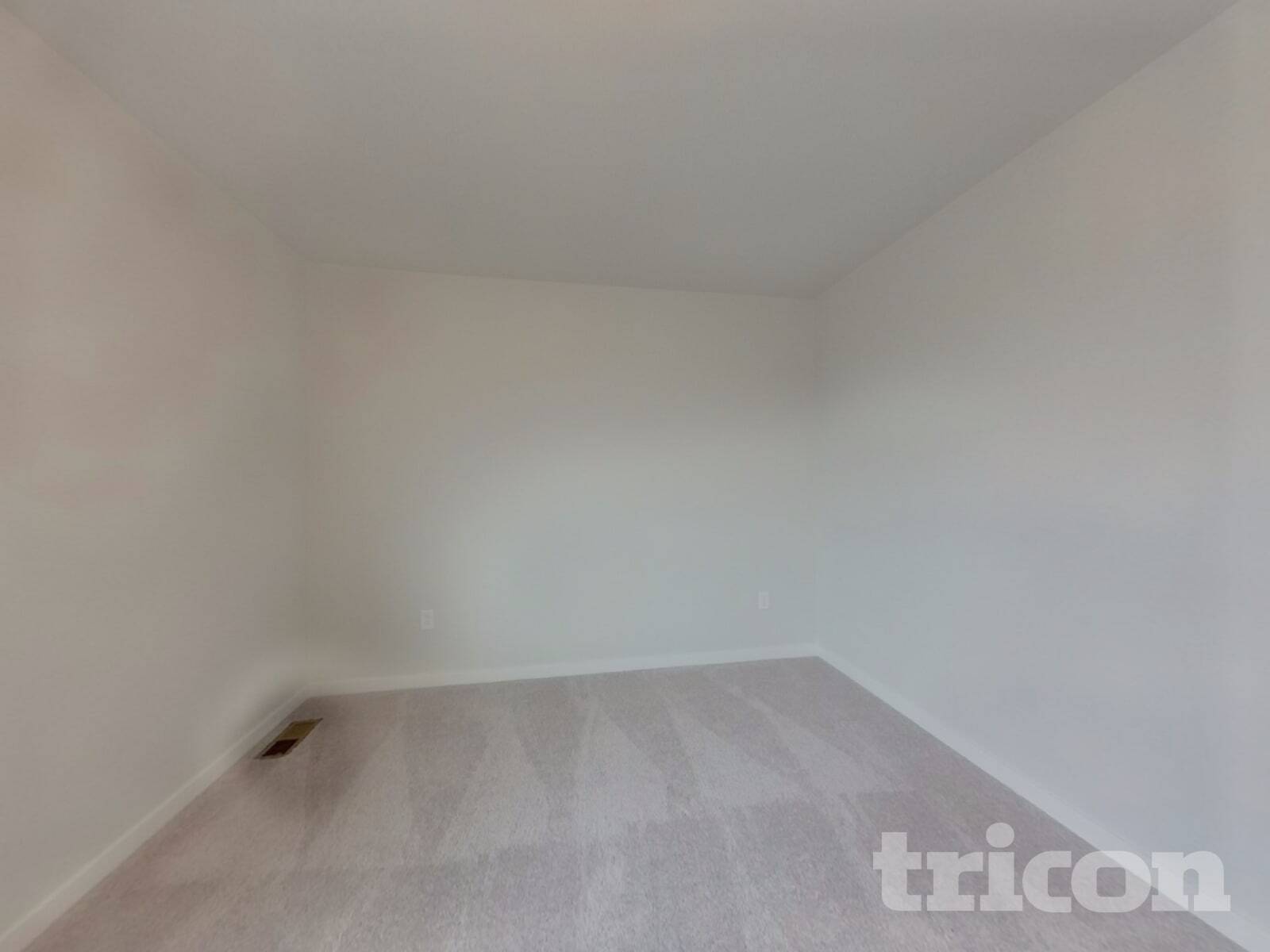 Building Photo - 1368 Orchard St