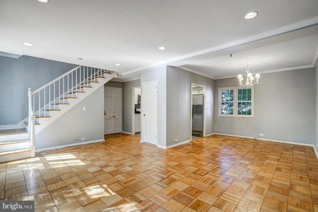 Building Photo - 3239 Gunston Rd