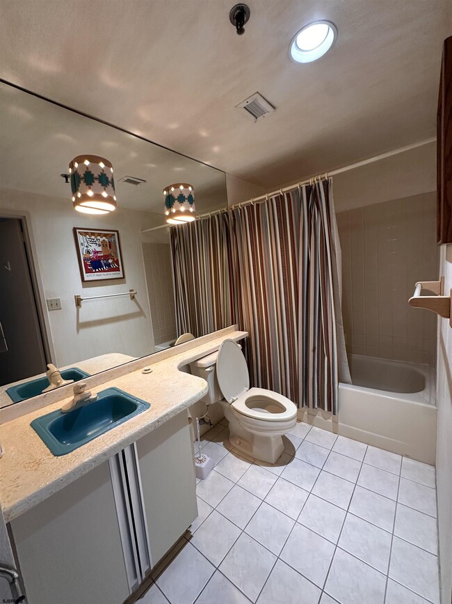 Building Photo - 3101 Boardwalk