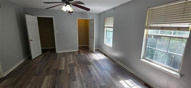 Building Photo - 1036 Plantation Way