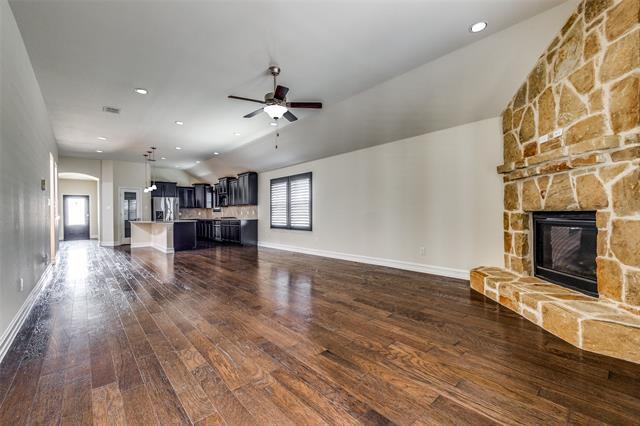 Building Photo - 1421 Westborough Dr