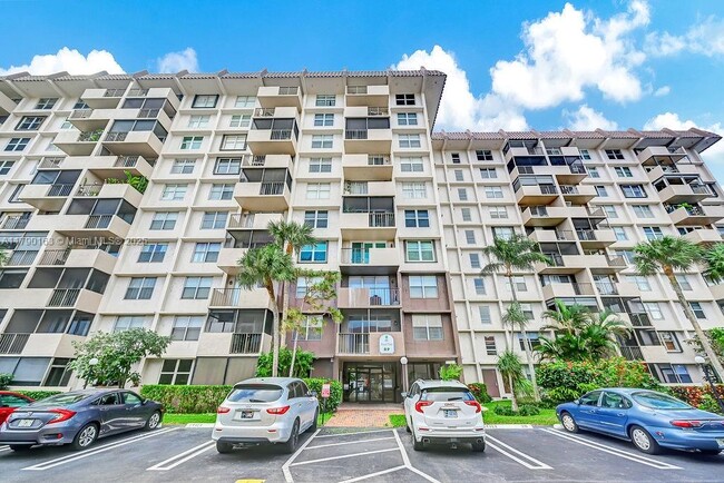 Building Photo - 777 S Federal Hwy