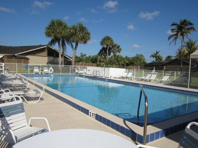 Building Photo - 1801 S Us Highway 1