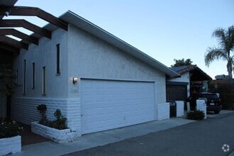 Building Photo - 2Bed/2.5Bath Home in Bonsall w/ a View~ Cl...