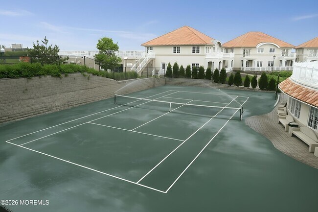 Building Photo - 312 Riviera Dr