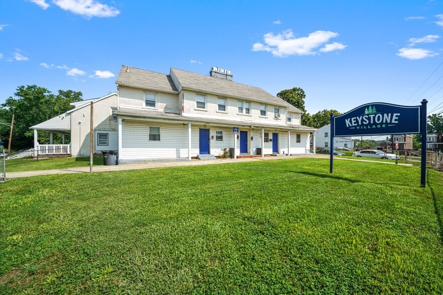 Primary Photo - Keystone  Apartments