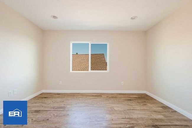 Building Photo - 3 Bed Home in Los Angeles CA for Rent 90033 Garage Available