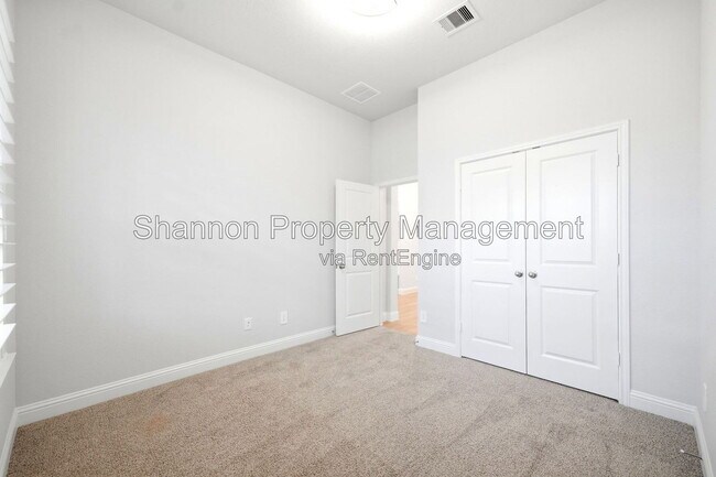 Building Photo - 7631 Cattail Shallows Ln