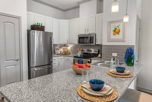 Building Photo - Presidium at Edgestone