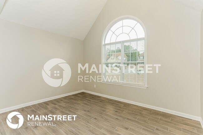 Building Photo - 335 Carriage Lake Ln