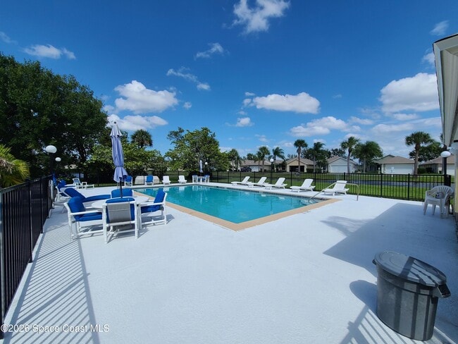 Building Photo - 4139 Cedar Creek Cir