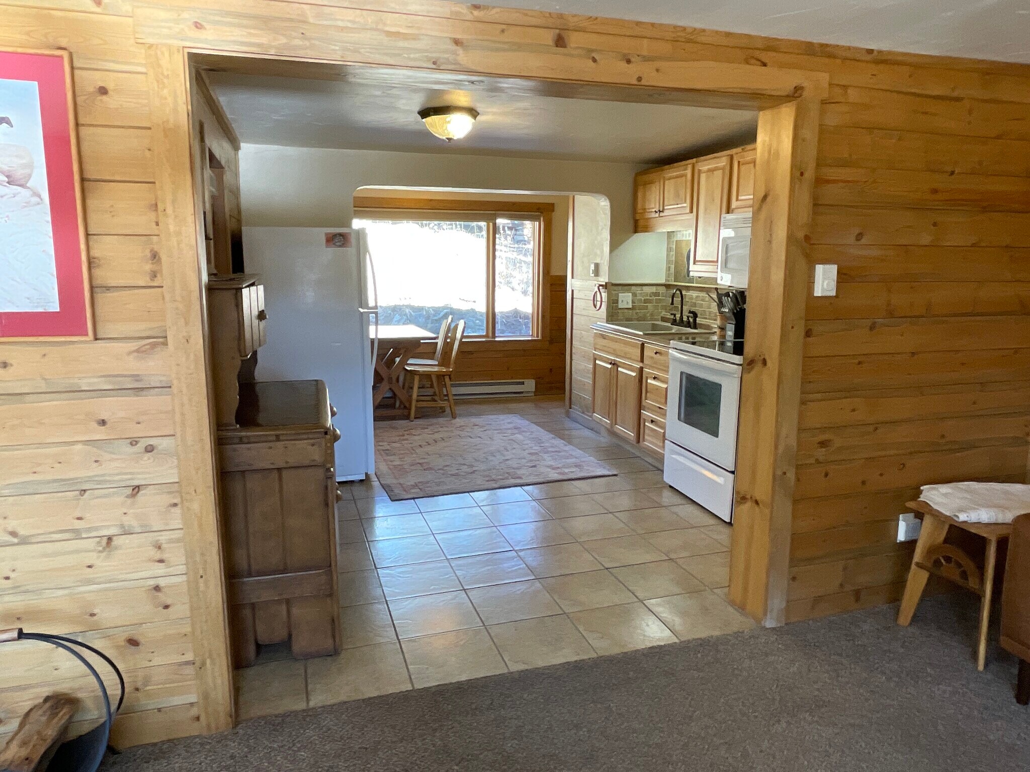 Kitchen - 3501 Devils Gulch Rd