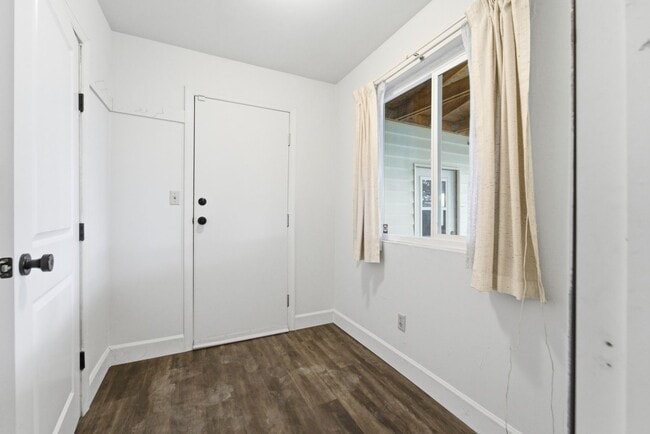 Building Photo - 4741 Fleming Way