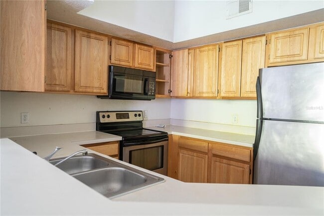 Building Photo - 13037 Mulberry Park Dr