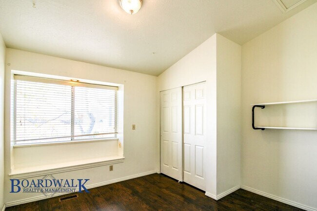 Building Photo - 5677 S 5630 W