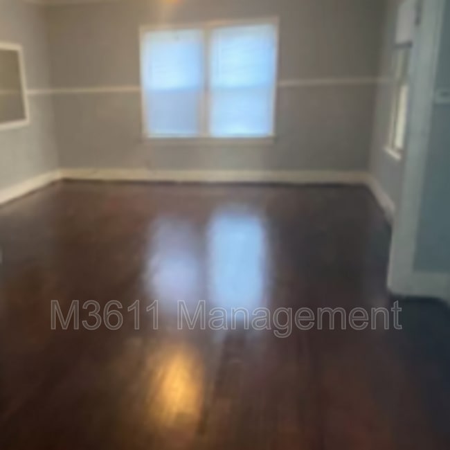 Primary Photo - 800 F St
