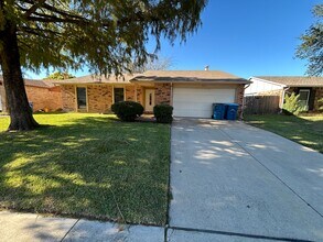 Building Photo - A hassle-free lifestyle