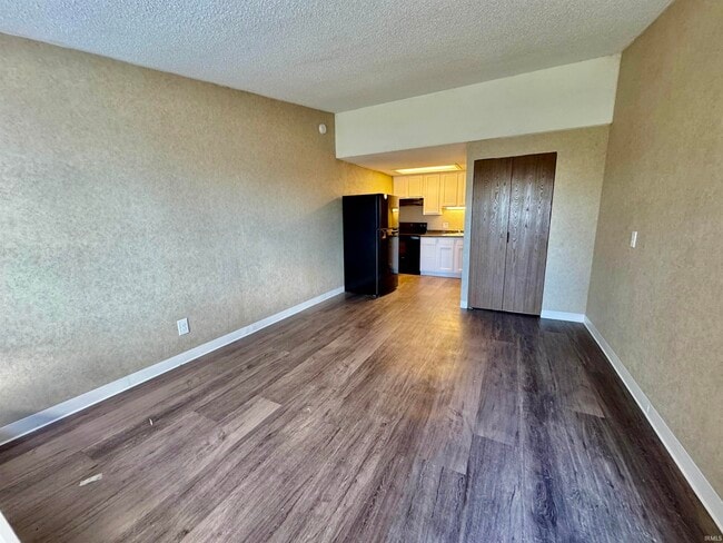 Building Photo - 3126 S Acadia Ct