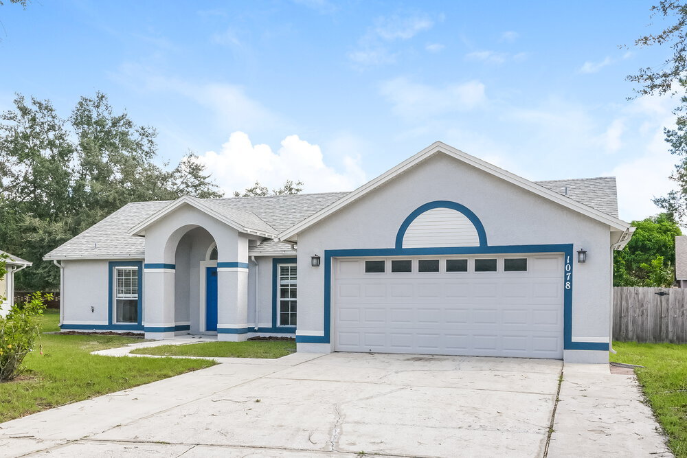 Building Photo - 1078 Providence Ln